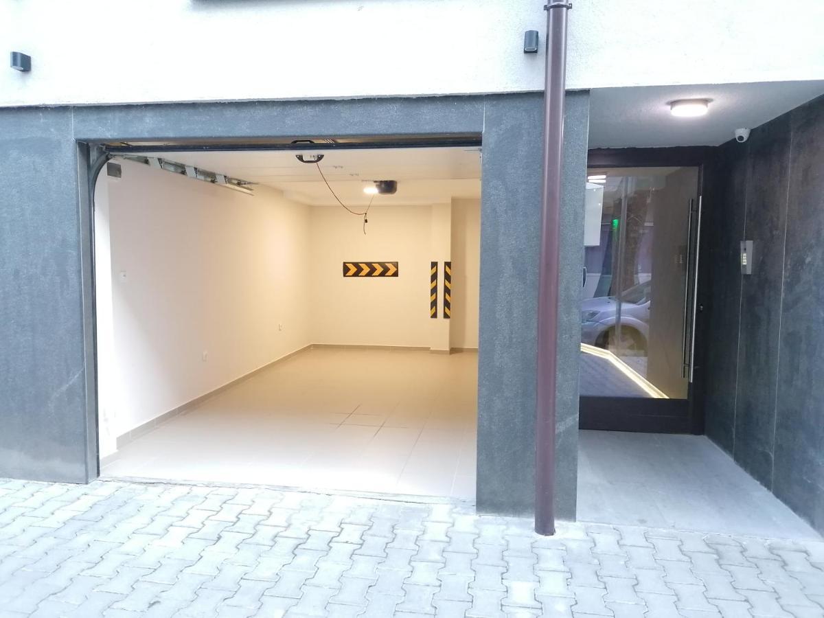 Noris Apart With Garage Plovdiv Exterior photo