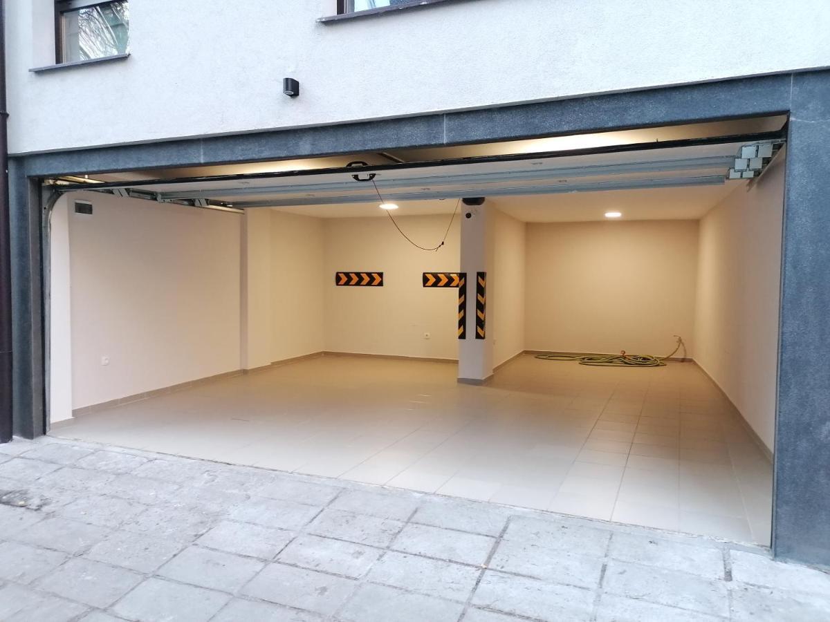 Noris Apart With Garage Plovdiv Exterior photo